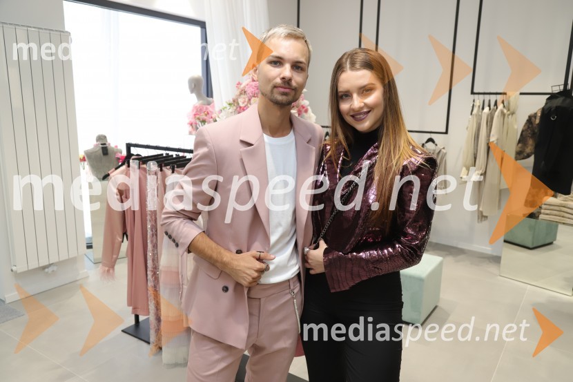  David Hojnik, modni oblikovalec DH fashion;  Maja Keuc, pevkaOtvoritev modnega ateljeja modnega oblikovalca Davida Hojnika