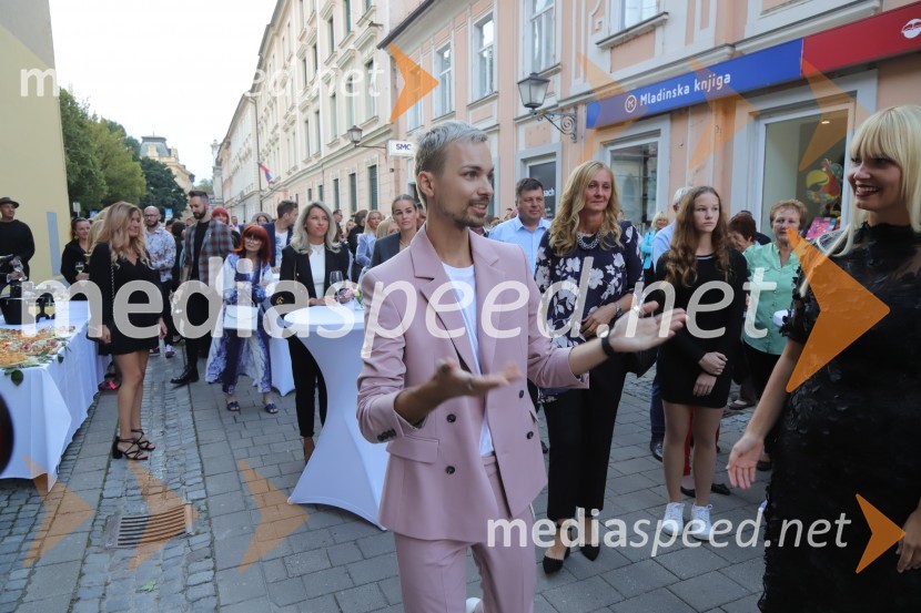  David Hojnik, modni oblikovalec DH fashionOtvoritev modnega ateljeja modnega oblikovalca Davida Hojnika