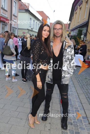 Aida Muratović, manekenka;  Tibor Golob, fotografOtvoritev modnega ateljeja modnega oblikovalca Davida Hojnika