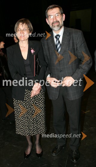 Dr. Jure Zupan, minister za znanost, visoko šolstvo in tehnologijo s soprogo BredoHoffmanove pripovedke, premiera opere SNG Maribor