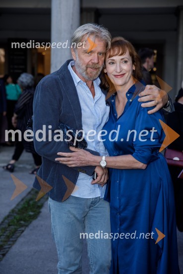  Branko Završan, igralec;  Saša  Pavček, igralka, Predsednica združenja dramskih umetnikov Slovenije, prejemnica Borštnikovega prstanaIn podgana se je smejala, premiera drame SLG Celje