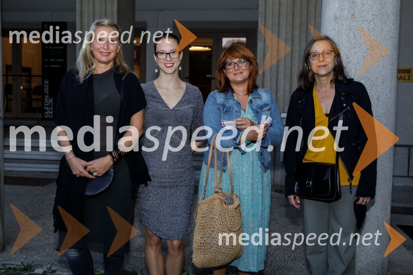  Tatjana Doma, dramaturginja SLG Celje; mag. Barbara Petrovič, vodja marketinga in odnosov za javnostmi SLG Celje;  ... ;  ... In podgana se je smejala, premiera drame SLG Celje