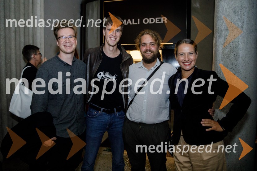  Žan Brelih Hatunić, igralec;  Urban Kuntarič, igralec;  Luka Marcen, režiser;  ... In podgana se je smejala, premiera drame SLG Celje