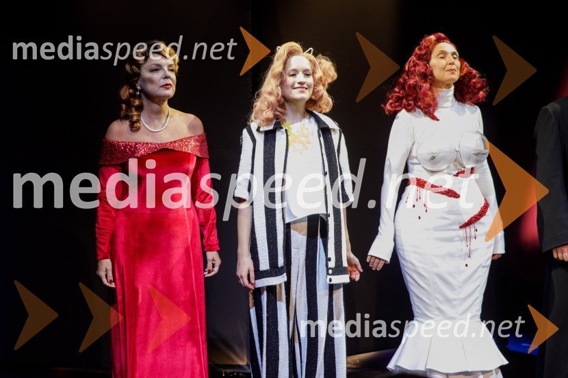  Jagoda Tovirac, igralka;  Lučka Počkaj, igralka;  Eva Stražar, igralkaIn podgana se je smejala, premiera drame SLG Celje