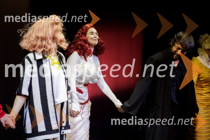  Lučka Počkaj, igralka;  Eva Stražar, igralka;  Andrej Murenc, igralecIn podgana se je smejala, premiera drame SLG Celje