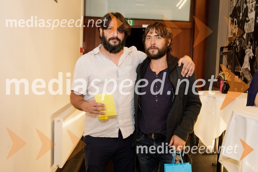  Yonatan Esterkin, režiser;  Andrej Murenc, igralecIn podgana se je smejala, premiera drame SLG Celje