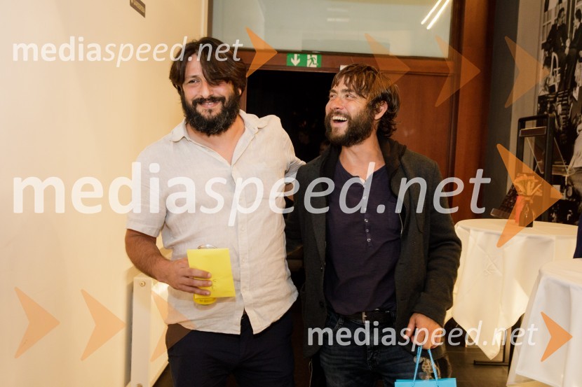  Yonatan Esterkin, režiser;  Andrej Murenc, igralecIn podgana se je smejala, premiera drame SLG Celje