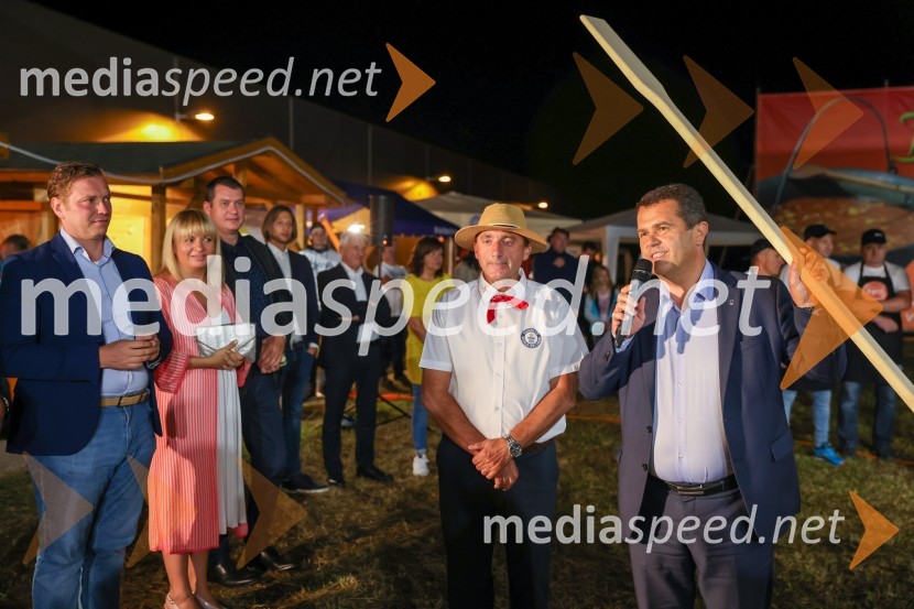 V Lendavi rekorden bograč za Guinnessov rekord
