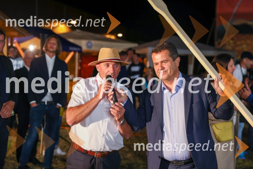 V Lendavi rekorden bograč za Guinnessov rekord