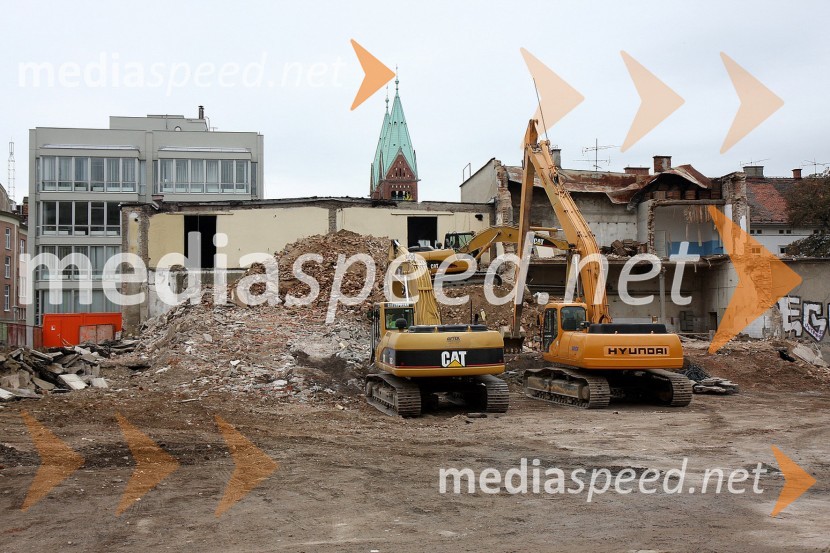 Gradbišče pri VinaguGradbišča nepremičnin