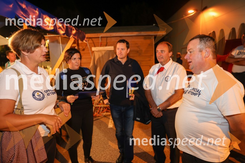 V Lendavi rekorden bograč za Guinnessov rekord