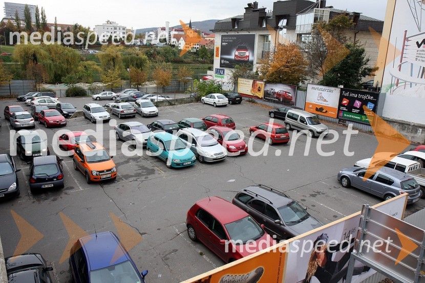 Lokacija objekta City IIIGradbišča nepremičnin