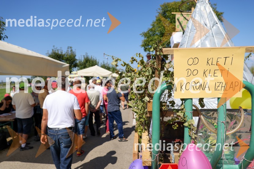 V Lendavi rekorden bograč za Guinnessov rekord