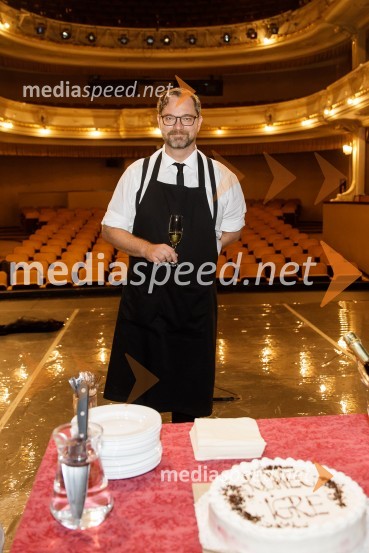  Jurij  Zrnec, igralecKonec igre, premiera drame, SNG Ljubljana