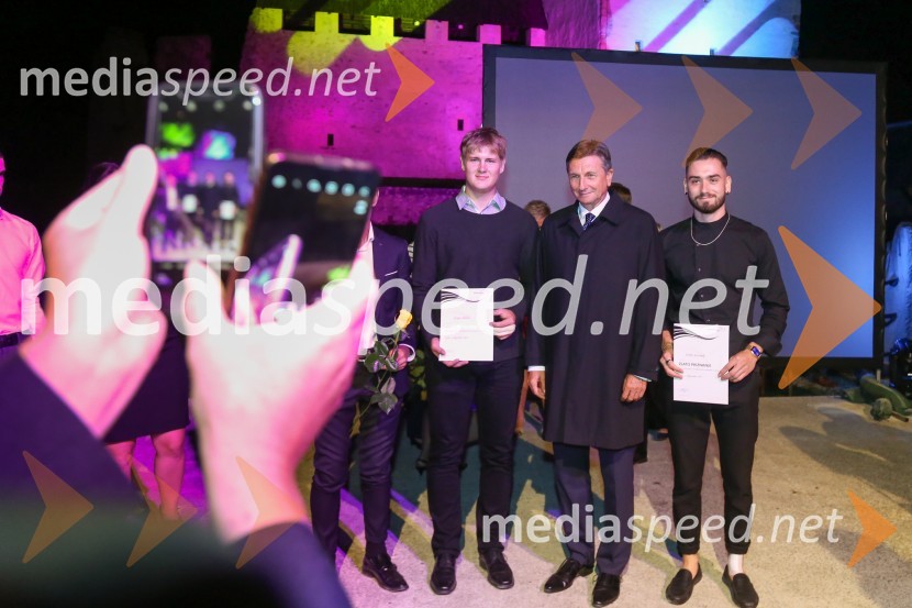  ... ;  Borut Pahor, predsednik Republike Slovenije;  ... Mednarodno priznanje za mlade, podelitev priznanj 7. generaciji