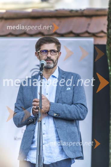  Matjaž Rakovec, župan Mestne občine KranjKranjska dolga miza