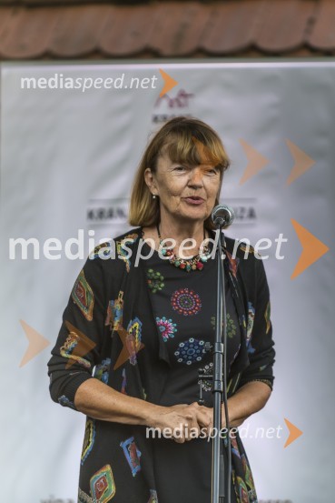 prof. dr. Lučka Kajfež Bogataj, klimatologinja, profesorica na Biotehniški fakulteti v LjubljaniKranjska dolga miza