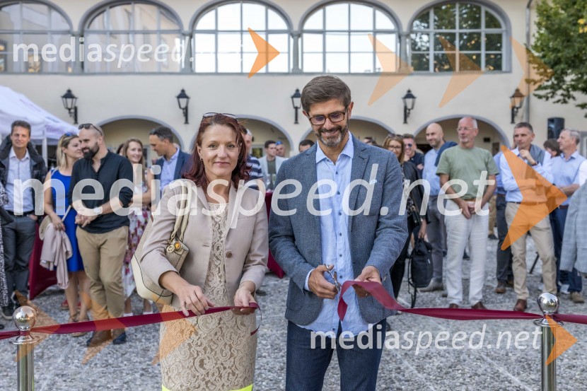  Matjaž Rakovec, župan Mestne občine KranjKranjska dolga miza