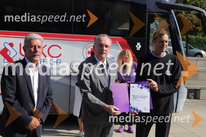  Drago Cotar, nekdanji direktor Zavarovalnega združenja, predsednik NK Maribor in organizacijskega odbora Zlate lisice; prim. doc. dr. Jernej Završnik, dr. med., spec., direktor Zdravstvenega doma dr. Adolfa Drolca;  Metod Dolinšek, sekretar Rdečega Križa MariborKrvodajalska akcija Vijol'čna kri za vse ljudi 2021