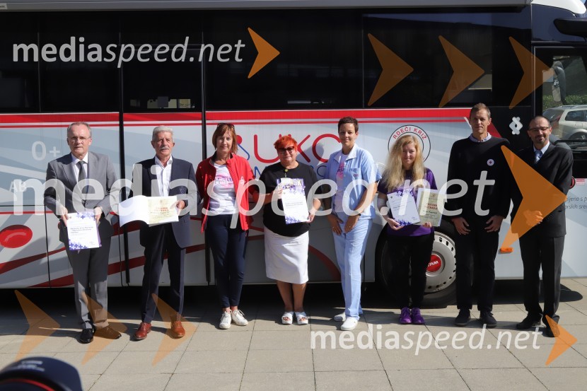 prim. doc. dr. Jernej Završnik, dr. med., spec., direktor Zdravstvenega doma dr. Adolfa Drolca;  Drago Cotar, nekdanji direktor Zavarovalnega združenja, predsednik NK Maribor in organizacijskega odbora Zlate lisice;  Tatjana  Žižek, strokovna sodelavka RK maribor;  Erika Kavaš, dr. med., CTM UKC Maribor;  ... ;  Mojca Pepelnik, pobudnica akcije Vijol'čna kri za vse ljudi;  Metod Dolinšek, sekretar Rdečega Križa Maribor;  ... Krvodajalska akcija Vijol'čna kri za vse ljudi 2021
