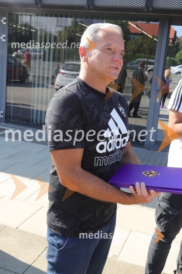 Krvodajalska akcija Vijol'čna kri za vse ljudi 2021