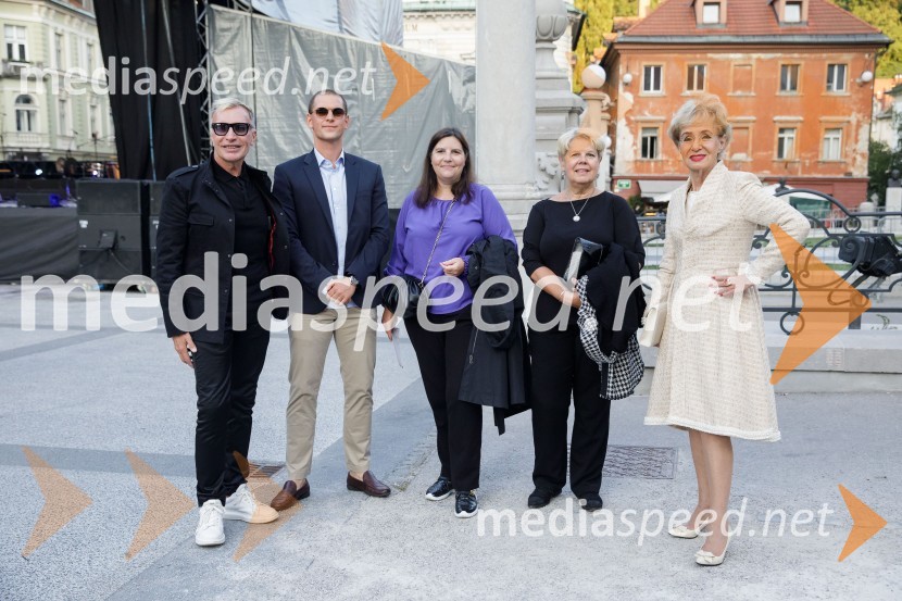   Igor  Jelen-Iggy, koreograf, lastnik plesnega centra Igen;  ... ;  Teja Pelko, novinarka, Svet24;  Irena  Butoln, germanistka;  Metka  Premerl, slavistkaFilharmonični orkester Baltskega morja Nordijski labodi, Festival Ljubljana 2021