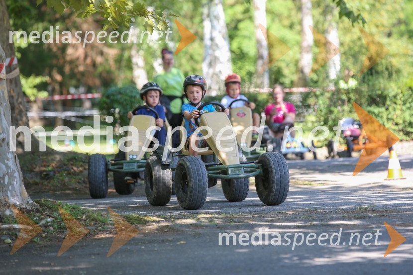 Družinski festival Mačje mesto 2021