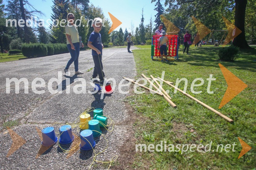 Družinski festival Mačje mesto 2021