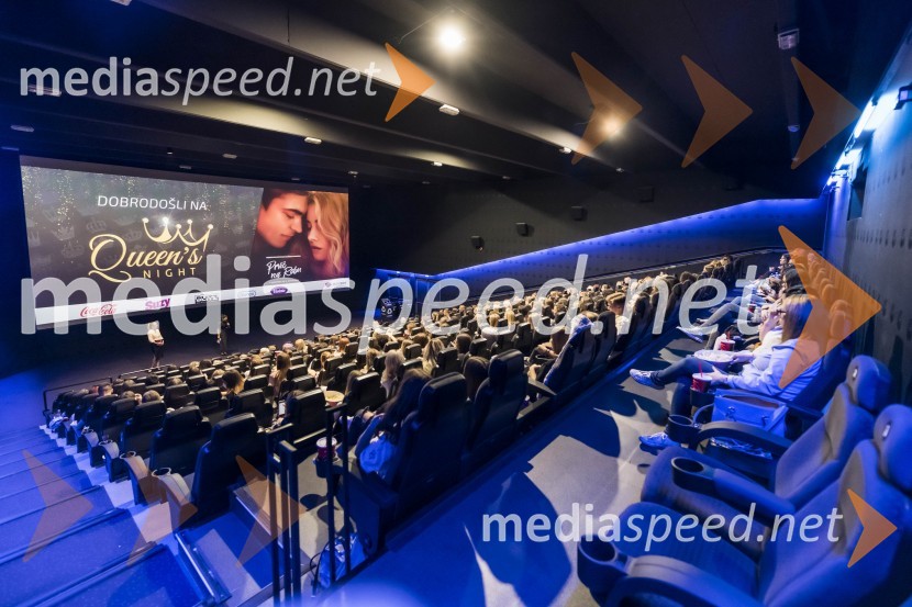 Queens night s filmom Prvič na robu v Mariboxu