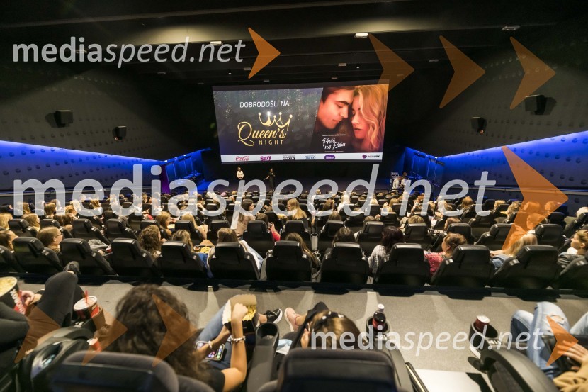 Queens night s filmom Prvič na robu v Mariboxu