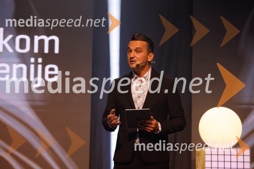 30. SOF 2021, Slovenski oglaševalski festival, 1. dan