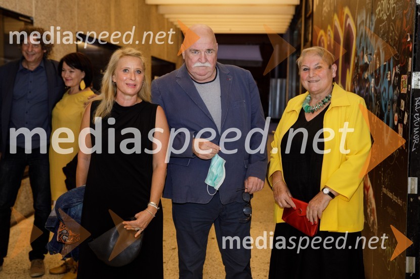  Tatjana Doma, dramaturginja SLG Celje;  ... ;  ... Zimska poroka, premiera MGL Ljubljana