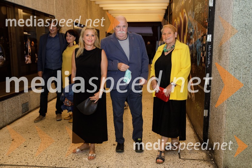  Tatjana Doma, dramaturginja SLG Celje;  ... ;  ... Zimska poroka, premiera MGL Ljubljana