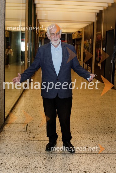 Zimska poroka, premiera MGL Ljubljana