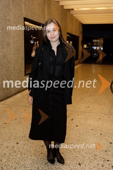 Zimska poroka, premiera MGL Ljubljana