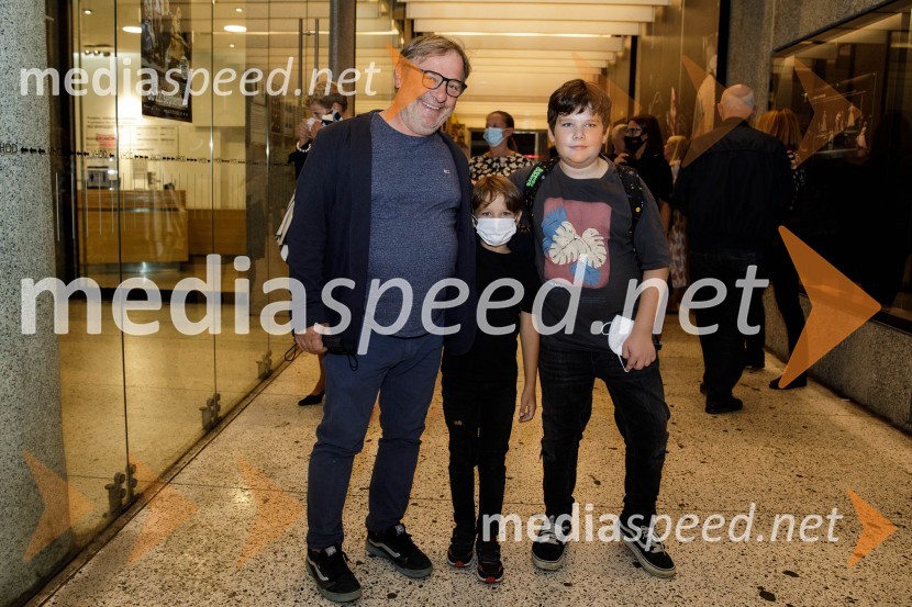  Bojan Emeršič, igralecZimska poroka, premiera MGL Ljubljana