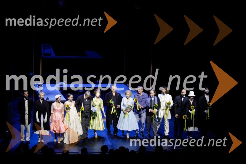 Igralci Matic Lukšič, Mojca Funkl, Viktorija Bencik Emeršič, Lara Wolf, Jožef Ropoša, Iva Krajnc Bagola, Lotos Vincenc Šparovec,  Mirjam Korbar, Gašper Jarni, Tomo Tomšič, Jaka Lah, Nina Rakovec, Viktorija Bencik Emeršič in Gal Oblak. Zimska poroka, premiera MGL Ljubljana