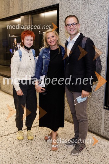  Lola Doma;  Tatjana Doma, dramaturginja SLG Celje;  ... Zimska poroka, premiera MGL Ljubljana