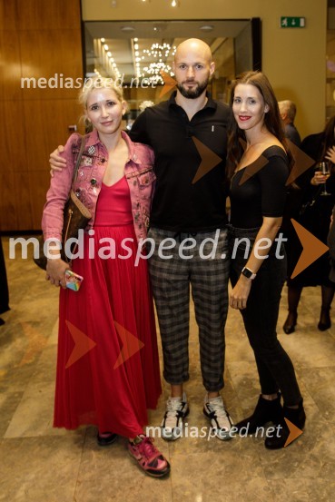  ... ;  Jaka Lah, igralec;  Nina Rakovec, igralka, pevkaZimska poroka, premiera MGL Ljubljana