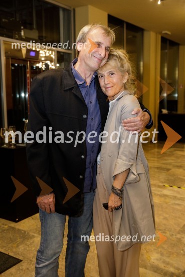  Matjaž Zupančič, režiser;  Barbara Hieng Samobor, direktorica in umetniška vodja MGLZimska poroka, premiera MGL Ljubljana