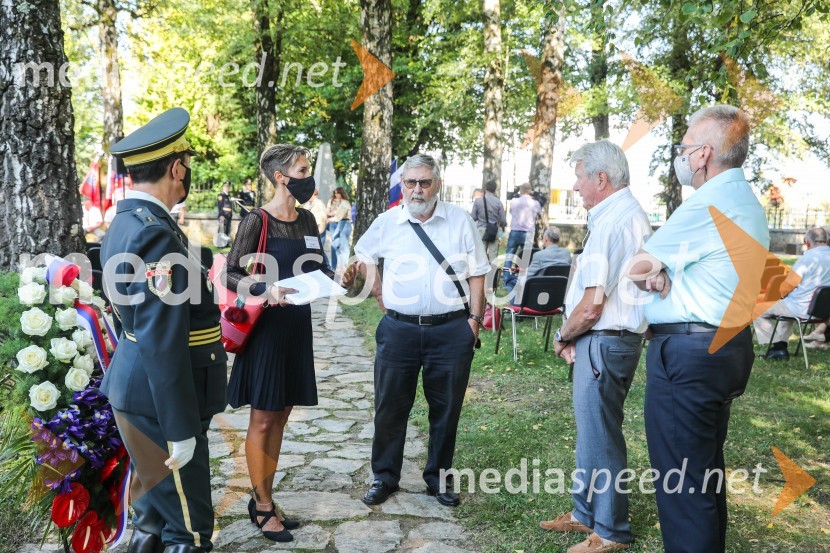  ... ;  Ines Zabret, MOK;  Milan Pahor, organizacijski odbor91. obletnica smrti bazoviških junakov