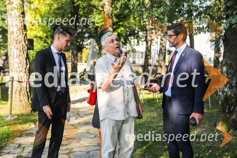  Janez Černe, podžupan Mestne občine Kranj;  ... ;  Matjaž Rakovec, župan Mestne občine Kranj91. obletnica smrti bazoviških junakov