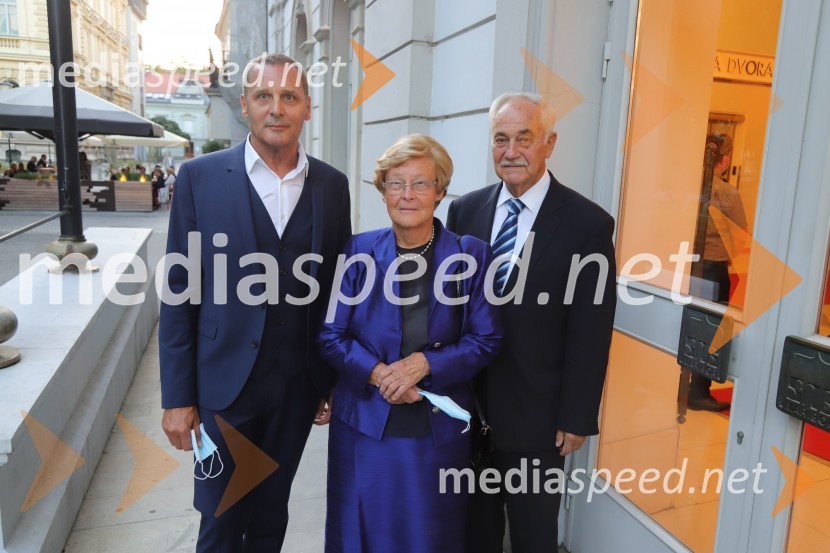  Danilo Rošker, direktor SNG Maribor;  Alojzija Moge-Čas, odvetnica;  Rudolf Moge, nekdanji politikSlovesno obeleženje 30-letnice umetniškega delovanja Edwarda Cluga, SNG Maribor