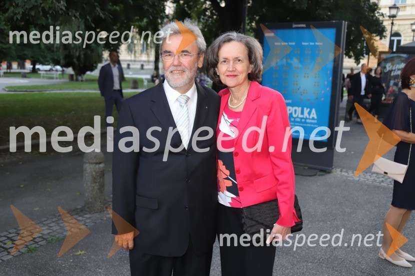 mag. Zdravko Luketič, mestni svetnik MOM, Nova Slovenija – Krščanski demokrati;  Hilda LuketičSlovesno obeleženje 30-letnice umetniškega delovanja Edwarda Cluga, SNG Maribor