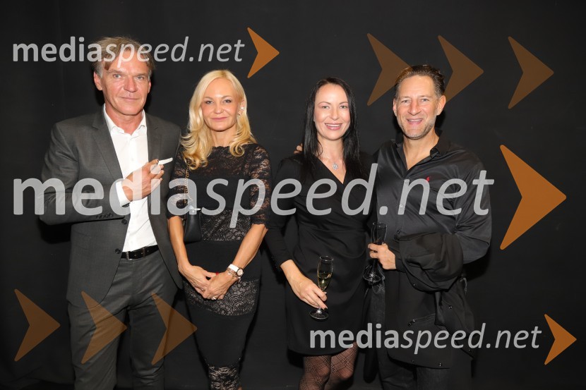 mag. David Kastelic, predsednik uprave, Zavarovalnica Sava, d.d.; dr. Jerneja Kastelic, direktorica sektorja za gospodarjenje z objekti in najemniki, Mercator d.d.;  Melita Pipuš;  John Denhof, predsednik uprave NKBMSlovesno obeleženje 30-letnice umetniškega delovanja Edwarda Cluga, SNG Maribor