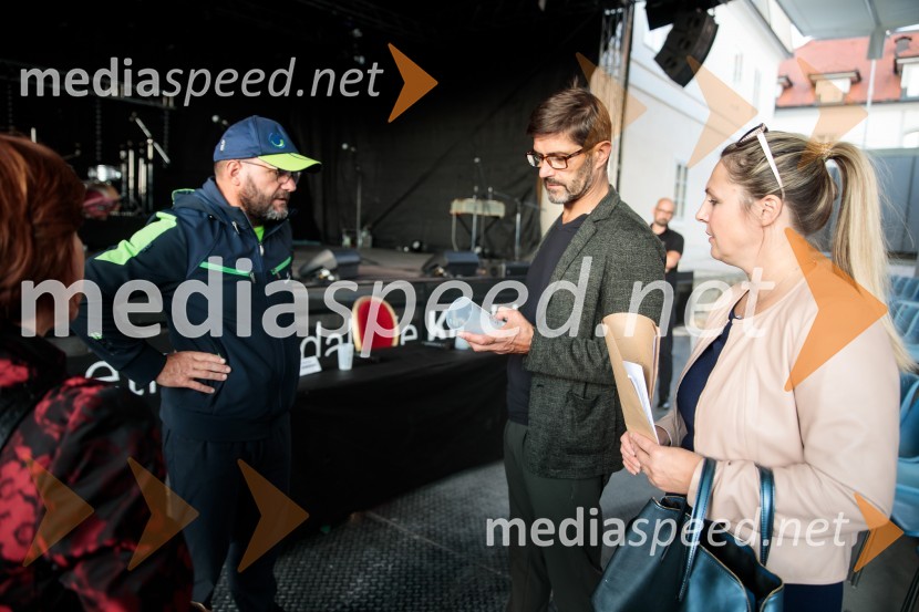  Matjaž  Berčon, direktor Komunale Kranj;  Matjaž Rakovec, župan Mestne občine KranjPero Lovšin in novinarska konferenca o Zero waste strategiji Komunale Kranj