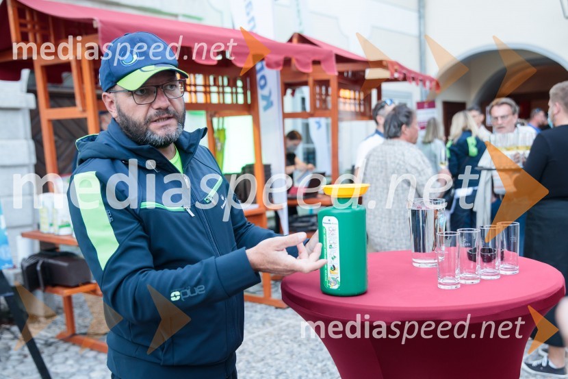  Matjaž  Berčon, direktor Komunale KranjPero Lovšin in novinarska konferenca o Zero waste strategiji Komunale Kranj
