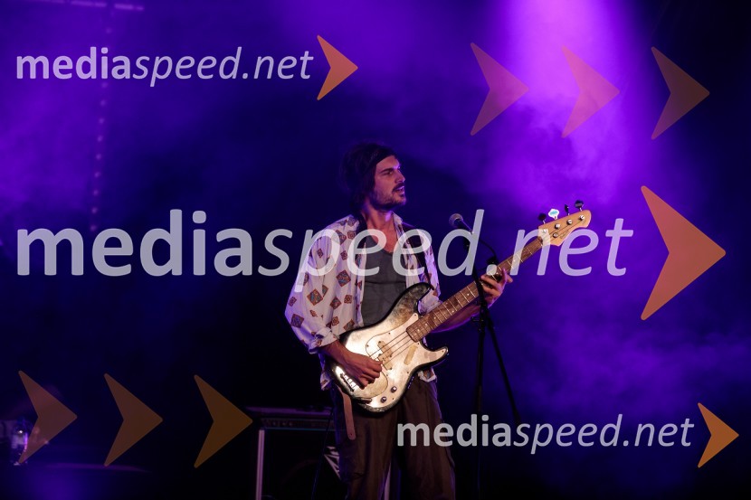  Julijan Erič, glasbenikPero Lovšin in novinarska konferenca o Zero waste strategiji Komunale Kranj