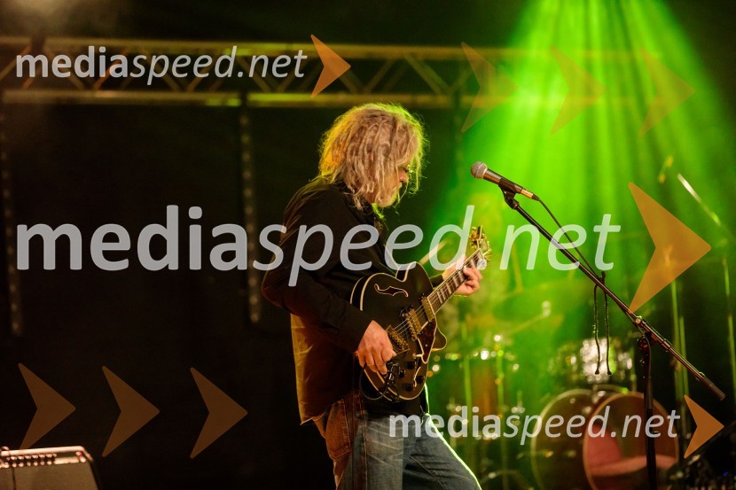   Igor Leonardi, glasbenikPero Lovšin in novinarska konferenca o Zero waste strategiji Komunale Kranj