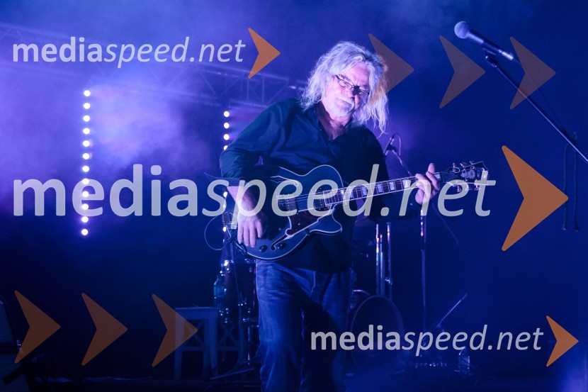   Igor Leonardi, glasbenikPero Lovšin in novinarska konferenca o Zero waste strategiji Komunale Kranj